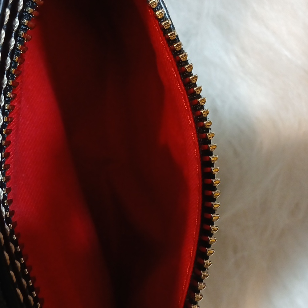 Dooney & Bourke Zebra Stripe Hobo/ Shoulder Bag - Picture 9 of 11